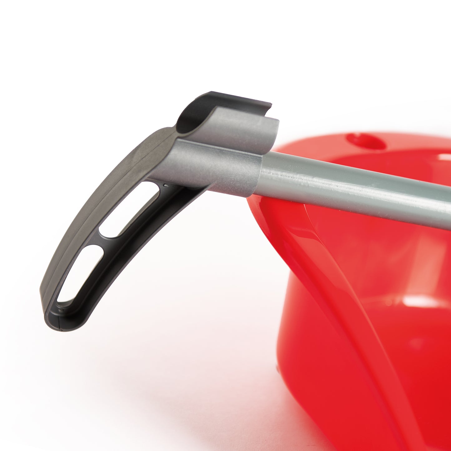 PLASTIC GARBAGE LIFT WITH HANDLE  - Red